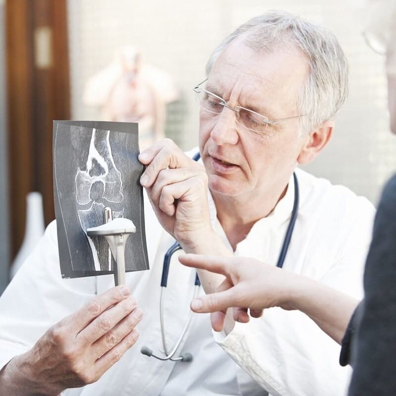 Orthopaedic surgeon 1-min Orthopaedic surgeon 1-min